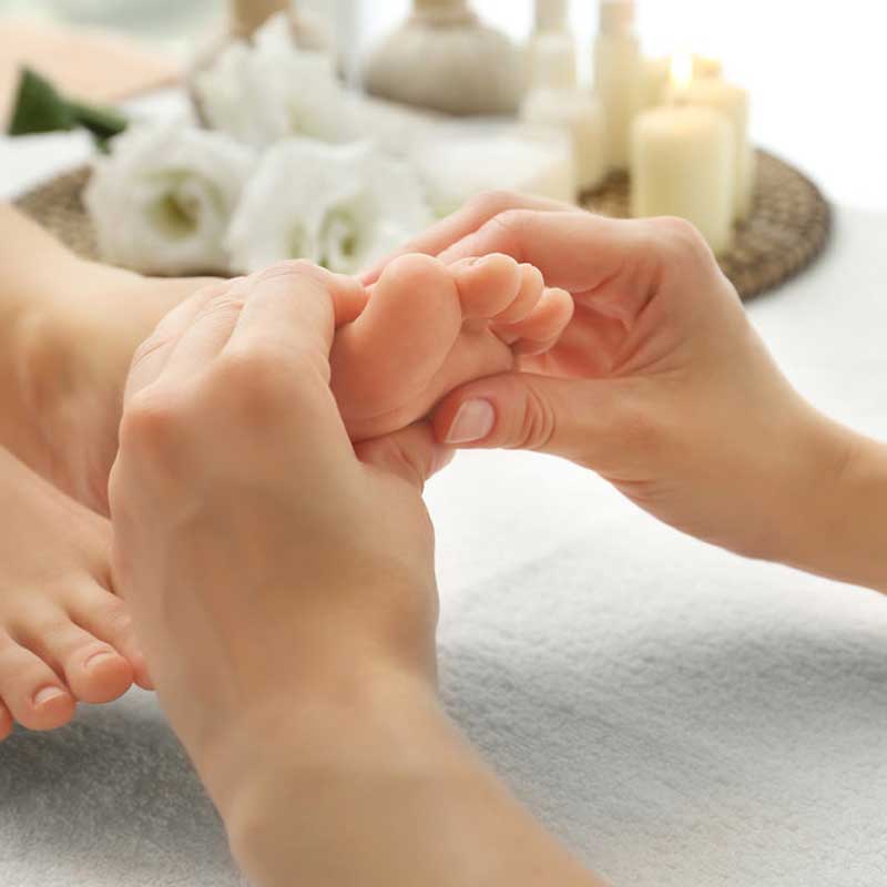 Tina Essentials Pedicure Tina Essentials Pedicure